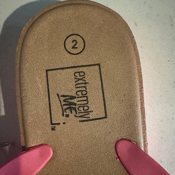 Pink Rhinestone Embellished Flip-Flops Size 2 By Extremely Me - Picture 3 of 5